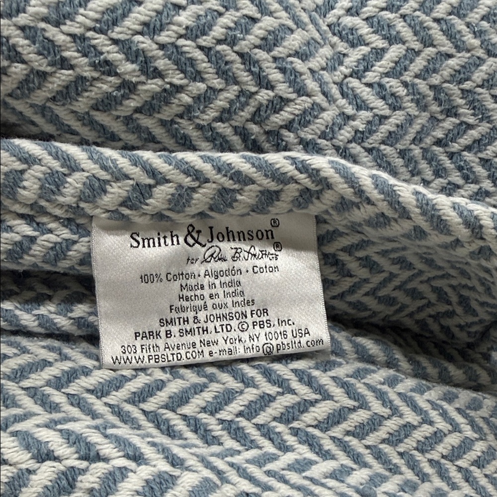 Smith & Johnson Blue and Cream Cotton Throw Blanket